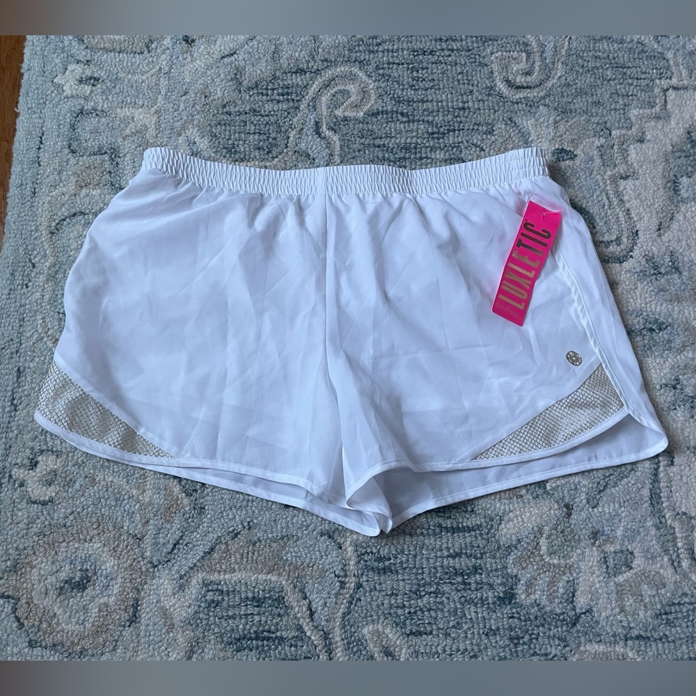 Lilly Pulitzer ocean trail short